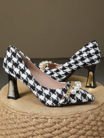 Pointed Toe Chunky Heel Black & White Patchwork Open Back Slip-On Pointed Toe Chunky Heel Black & White Patchwork Open Back Slip-On