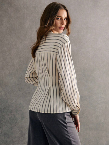 1pc Premium Stripe Twisted Waist Layering Shirt 1pc Premium Stripe Twisted Waist Layering Shirt