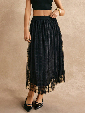 Poéselle Scallop Waistband Geo Mesh Overlay Skirt Poéselle Scallop Waistband Geo Mesh Overlay Skirt