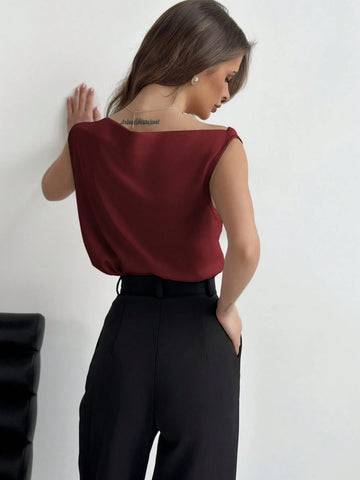 Aloruh Asymmetrical Pleated Sleeveless Ladies Shirt, Elegant Chic For Work And Daily Wear Aloruh Asymmetrical Pleated Sleeveless Ladies Shirt, Elegant Chic For Work And Daily Wear