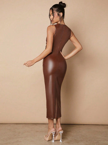 BAE Ladies' Solid Color Bodycon Dress With Pleats BAE Ladies' Solid Color Bodycon Dress With Pleats