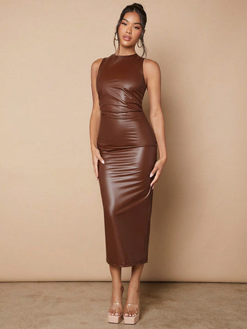 BAE Ladies' Solid Color Bodycon Dress With Pleats BAE Ladies' Solid Color Bodycon Dress With Pleats