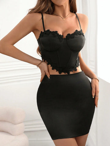 Women's Embroidered Bustier Tank Top And Skirt Set With Applique Decoration Women's Embroidered Bustier Tank Top And Skirt Set With Applique Decoration