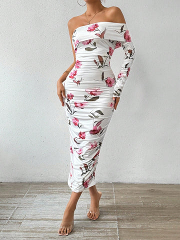 BAE Women's Floral Print Off-Shoulder Bodycon Dress With Ruffle Design BAE Women's Floral Print Off-Shoulder Bodycon Dress With Ruffle Design