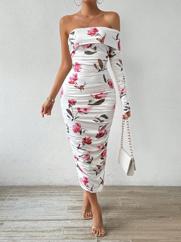 BAE Women's Floral Print Off-Shoulder Bodycon Dress With Ruffle Design BAE Women's Floral Print Off-Shoulder Bodycon Dress With Ruffle Design