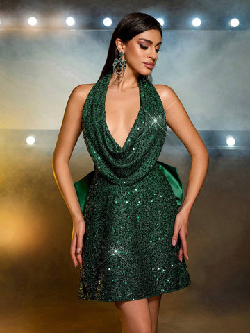 Elegant Green Luxurious Pearl Sequin Splicing Satin Halter Backless Short Bodycon Dress, Detachable Bow Tie, Suitable For Dates, Singles Parties, Weddings, Birthday Parties, Receptions Elegant Green Luxurious Pearl Sequin Splicing Satin Halter Backless Short Bodycon Dress, Detachable Bow Tie, Suitable For Dates, Singles Parties, Weddings, Birthday Parties, Receptions