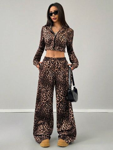 Women Fall/Winter Streetwear Long Sleeve Leopard Print Sweatshirt & Leopard Print Sweatpants Sets Women Fall/Winter Streetwear Long Sleeve Leopard Print Sweatshirt & Leopard Print Sweatpants Sets