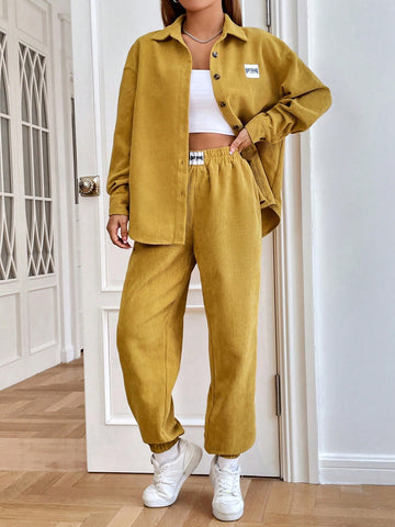 1pc Letter Patched Drop Shoulder Corduroy Shirt & 1pc Pants 1pc Letter Patched Drop Shoulder Corduroy Shirt & 1pc Pants