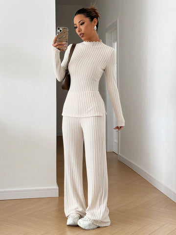 Fleece Ribbed Turtleneck Long Sleeve T-Shirt And Straight Pants Set Fleece Ribbed Turtleneck Long Sleeve T-Shirt And Straight Pants Set