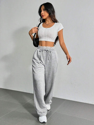 EZwear Summer Basic Deep Gray Drawstring Shorts With Lace Waist Detail EZwear Summer Basic Deep Gray Drawstring Shorts With Lace Waist Detail