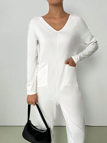 V-Neck Solid Color Casual Long Sleeve Jumpsuit With Pockets V-Neck Solid Color Casual Long Sleeve Jumpsuit With Pockets