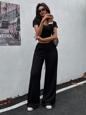 EZwear Women Solid Color Drawstring Relaxed Straight Leg Pants EZwear Women Solid Color Drawstring Relaxed Straight Leg Pants