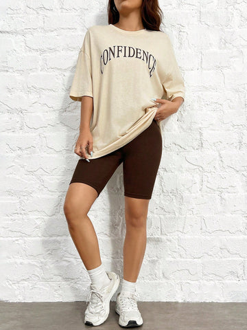 Women's Loose Fit Letter Print Drop Shoulder Top And Solid Cycling Shorts Set Women's Loose Fit Letter Print Drop Shoulder Top And Solid Cycling Shorts Set