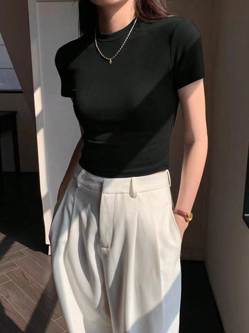 EZwear Women's Summer Solid Color Round Neck Slim Short Sleeve T-Shirt EZwear Women's Summer Solid Color Round Neck Slim Short Sleeve T-Shirt