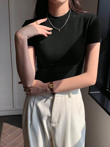 EZwear Women's Summer Solid Color Round Neck Slim Short Sleeve T-Shirt EZwear Women's Summer Solid Color Round Neck Slim Short Sleeve T-Shirt