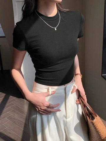 EZwear Women's Summer Solid Color Round Neck Slim Short Sleeve T-Shirt EZwear Women's Summer Solid Color Round Neck Slim Short Sleeve T-Shirt