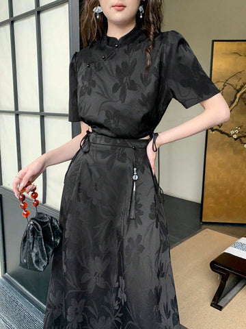 Women's Traditional Chinese Style Jacquard Side Knot Improved Outfit Women's Traditional Chinese Style Jacquard Side Knot Improved Outfit