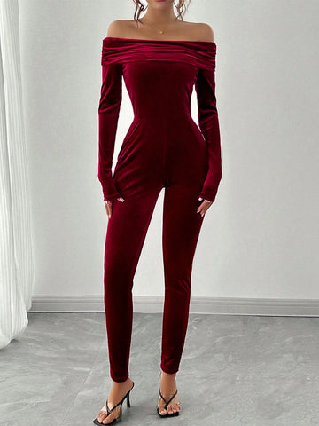 French Elegant Foldover Off-Shoulder Burgundy Velvet Jumpsuit French Elegant Foldover Off-Shoulder Burgundy Velvet Jumpsuit