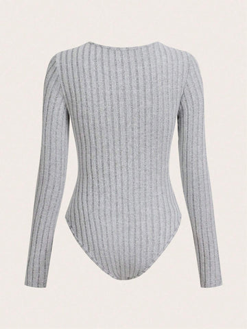Women Plush Fabric Bodysuit, Ribbed Texture, Long Sleeve, Comfortable Casual, Autumn/Winter Women Plush Fabric Bodysuit, Ribbed Texture, Long Sleeve, Comfortable Casual, Autumn/Winter