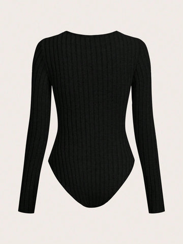 Women Plush Fabric Bodysuit, Ribbed Texture, Long Sleeve, Comfortable Casual, Autumn/Winter Women Plush Fabric Bodysuit, Ribbed Texture, Long Sleeve, Comfortable Casual, Autumn/Winter