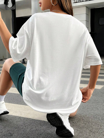 Women's Casual Simple Design Round Neck Short Sleeve T-Shirt And Shorts Set, Suitable For Summer Women's Casual Simple Design Round Neck Short Sleeve T-Shirt And Shorts Set, Suitable For Summer