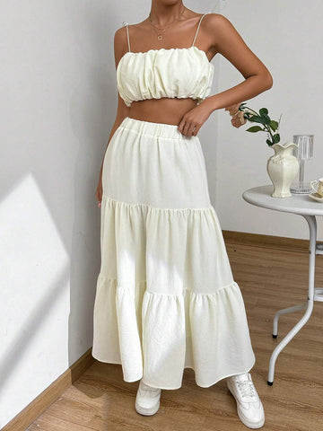 Women's Fashionable Solid Color Cami Top And Textured Skirt Set Women's Fashionable Solid Color Cami Top And Textured Skirt Set