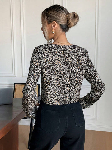 Frenchy Women's Fashionable Leopard Print Bow Decor Cropped Blouse For Autumn Frenchy Women's Fashionable Leopard Print Bow Decor Cropped Blouse For Autumn