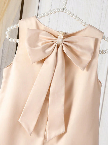 Glamorique Kids 1pc Girls Kid Floral Wedding Bridesmaid Dress, Sleeveless Elegant Satin Dress With Big Bow Decor & Flower Design Glamorique Kids 1pc Girls Kid Floral Wedding Bridesmaid Dress, Sleeveless Elegant Satin Dress With Big Bow Decor & Flower Design