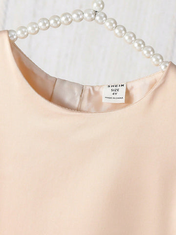 Glamorique Kids 1pc Girls Kid Floral Wedding Bridesmaid Dress, Sleeveless Elegant Satin Dress With Big Bow Decor & Flower Design Glamorique Kids 1pc Girls Kid Floral Wedding Bridesmaid Dress, Sleeveless Elegant Satin Dress With Big Bow Decor & Flower Design