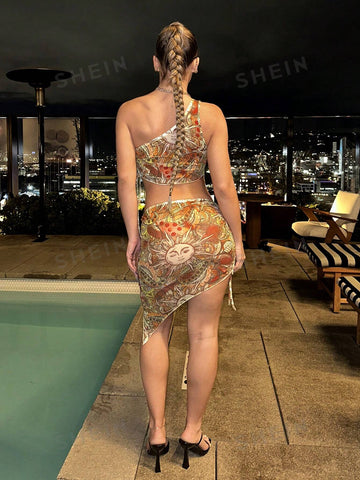 Women's Single Shoulder Perspective Sun & Human Face Printed Sleeveless Top And Low Waist Pleated Irregular Hem Skirt Set Women's Single Shoulder Perspective Sun & Human Face Printed Sleeveless Top And Low Waist Pleated Irregular Hem Skirt Set