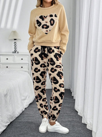 Vintage Leopard Print Heart Pearl Sweatshirt And Drawstring Waist Pocket Tapered Pants Women 2pcs Casual/Commuting/Sporty Elegant Outfit, Autumn/Winter Vintage Leopard Print Heart Pearl Sweatshirt And Drawstring Waist Pocket Tapered Pants Women 2pcs Casual/Commuting/Sporty Elegant Outfit, Autumn/Winter
