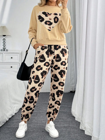 Vintage Leopard Print Heart Pearl Sweatshirt And Drawstring Waist Pocket Tapered Pants Women 2pcs Casual/Commuting/Sporty Elegant Outfit, Autumn/Winter Vintage Leopard Print Heart Pearl Sweatshirt And Drawstring Waist Pocket Tapered Pants Women 2pcs Casual/Commuting/Sporty Elegant Outfit, Autumn/Winter