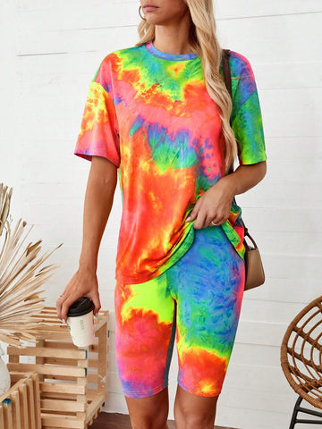 Leisure Women's Daily Tie Dye Round Neck Short Sleeve T-Shirt And Shorts Set Leisure Women's Daily Tie Dye Round Neck Short Sleeve T-Shirt And Shorts Set