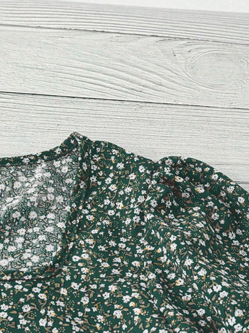 LUNE Women Casual Vacation Ditsy Floral Square Neck Puff Sleeve Blouse LUNE Women Casual Vacation Ditsy Floral Square Neck Puff Sleeve Blouse