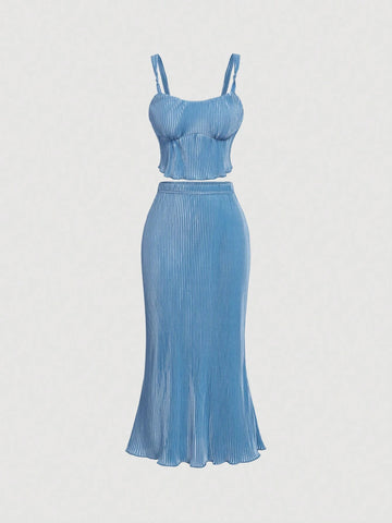 Blue Pleated Bowknot Retro Camisole Top And Skirt Set With Mermaid Hem Blue Pleated Bowknot Retro Camisole Top And Skirt Set With Mermaid Hem