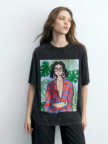 Maija Black Tropical Plant & Figure Printed Round Neck Short Sleeve Casual T-Shirt For Women, Summer Maija Black Tropical Plant & Figure Printed Round Neck Short Sleeve Casual T-Shirt For Women, Summer