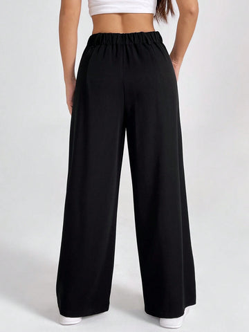 PETITE Ladies' Solid Color Pleated Wide Leg Pants PETITE Ladies' Solid Color Pleated Wide Leg Pants
