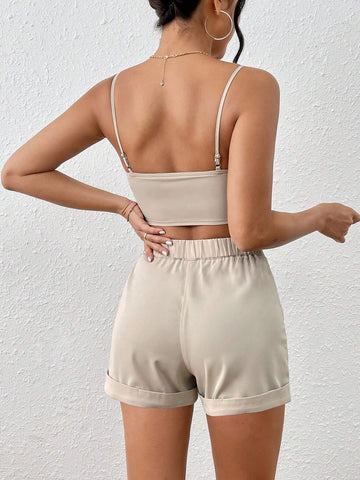 Women's Solid Color Cropped Tank Top And Shorts Set With Diagonal Pockets Women's Solid Color Cropped Tank Top And Shorts Set With Diagonal Pockets