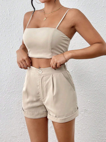 Women's Solid Color Cropped Tank Top And Shorts Set With Diagonal Pockets Women's Solid Color Cropped Tank Top And Shorts Set With Diagonal Pockets