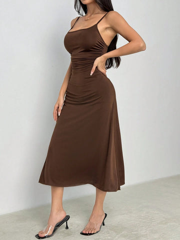 Women's Solid Color Pleated Waist Flared Hem Spaghetti Strap Dress Women's Solid Color Pleated Waist Flared Hem Spaghetti Strap Dress