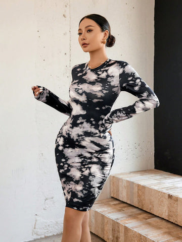 Fitted Tie-Dye Women's Bodycon Dress Fitted Tie-Dye Women's Bodycon Dress