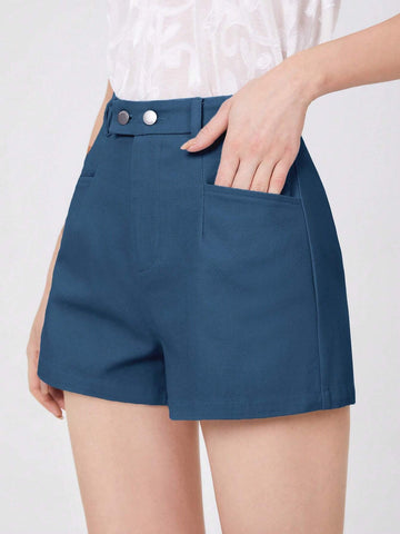 Privé High Waist Slant Pocket Shorts Privé High Waist Slant Pocket Shorts
