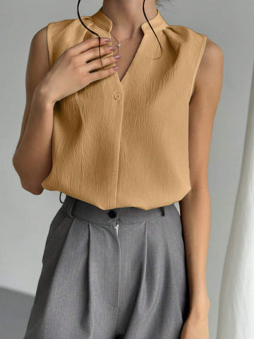 Privé Women V-Neck Chic Elegant Office Blouse, Minimalist Professional Commuter Style Privé Women V-Neck Chic Elegant Office Blouse, Minimalist Professional Commuter Style