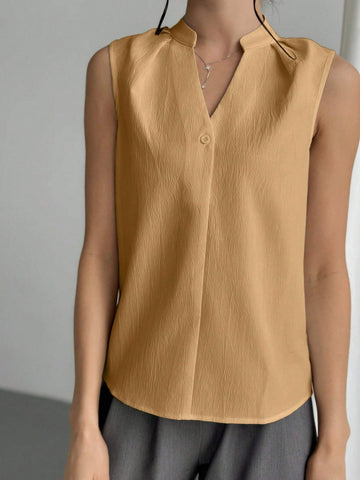 Privé Women V-Neck Chic Elegant Office Blouse, Minimalist Professional Commuter Style Privé Women V-Neck Chic Elegant Office Blouse, Minimalist Professional Commuter Style