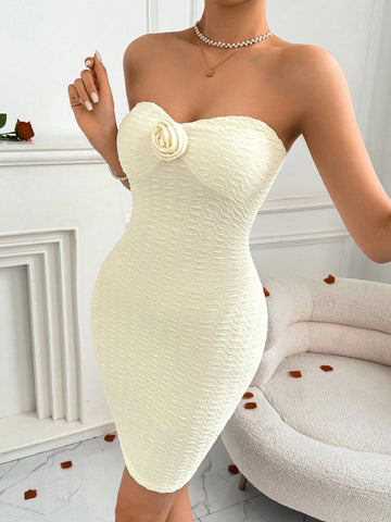 Women Valentine's Day Three-Dimensional Flower Jacquard Strapless Bodycon Dress Women Valentine's Day Three-Dimensional Flower Jacquard Strapless Bodycon Dress