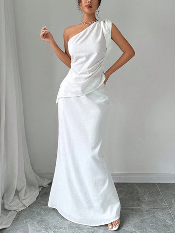 Women's One Shoulder Strappy Asymmetric Top And Long Pleated Skirt Set Women's One Shoulder Strappy Asymmetric Top And Long Pleated Skirt Set
