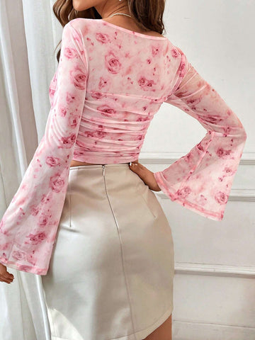 Women's Romantic Elegant Ruched Handkerchief Hem Print T-Shirt For Valentine's Day Women's Romantic Elegant Ruched Handkerchief Hem Print T-Shirt For Valentine's Day