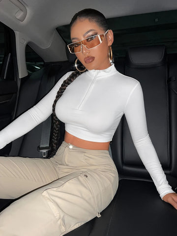 Spring And Summer Turtleneck Half-Zip Short White Long-Sleeved T-Shirt Spring And Summer Turtleneck Half-Zip Short White Long-Sleeved T-Shirt