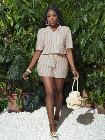 Summer Casual Simple Lapel Short-Sleeved Open Placket Truncated Shirt Fitted Shorts Striped Cotton Two-Piece Women's Set Summer Casual Simple Lapel Short-Sleeved Open Placket Truncated Shirt Fitted Shorts Striped Cotton Two-Piece Women's Set