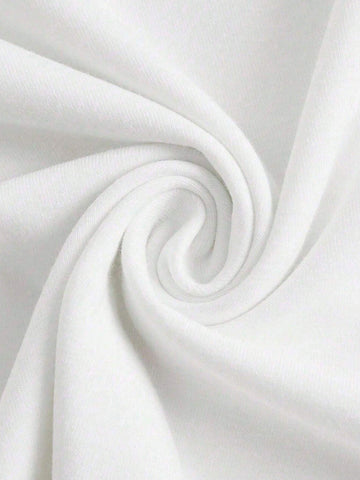 Women's Simple Letter Printed Round Neck Short Sleeve T-Shirt And Shorts Set Women's Simple Letter Printed Round Neck Short Sleeve T-Shirt And Shorts Set